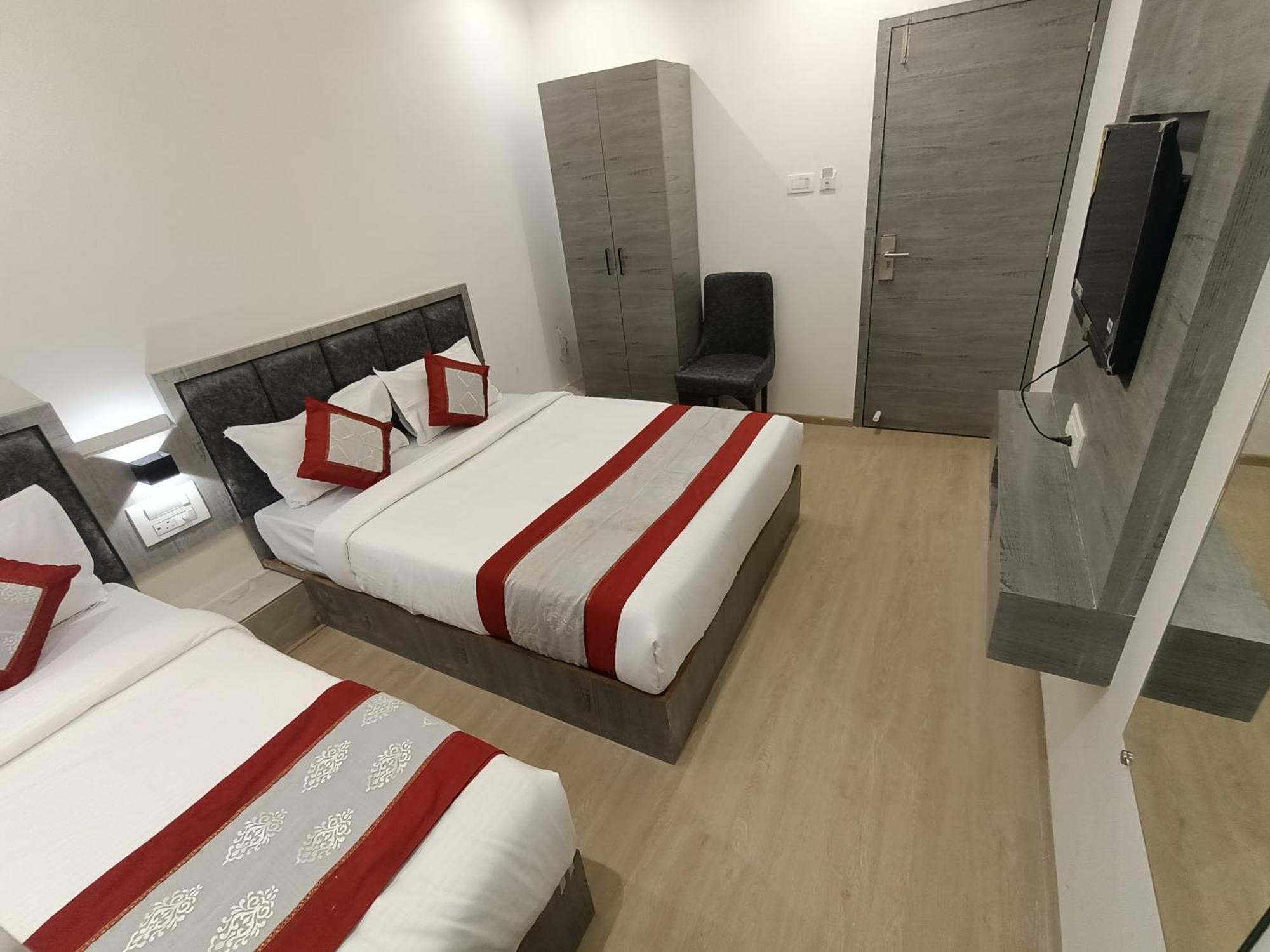 Hotel Beverly Palace Santacruz - Near Bkc - Mumbai Airport T1 Esterno foto